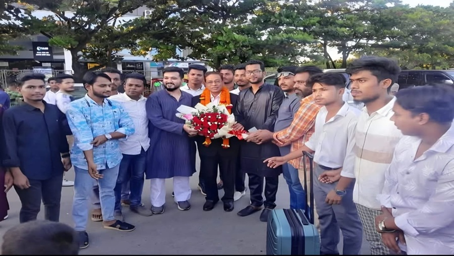 চট্টগ্রাম-১২ আসনে নির্বাচনী প্রচারণায় যুক্তরাষ্ট্র বিএনপি'র নেতা সৈয়দ মো. কাউছার নির্বাচনী