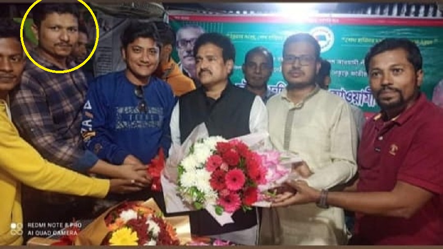 ভোল পাল্টানো মোরশেদের ত্রাস: সাতকানিয়ায় বন্যা কবলিত পরিবারের কবরস্থানে বর্বরতা! সাতকানিয়া