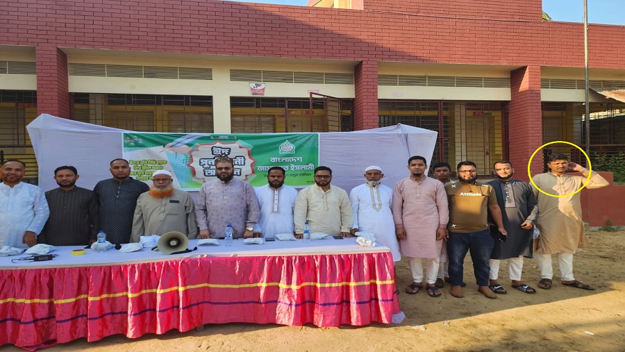 ভোল পাল্টানো মোরশেদের ত্রাস: সাতকানিয়ায় বন্যা কবলিত পরিবারের কবরস্থানে বর্বরতা! সাতকানিয়া